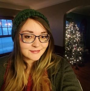 Meet your Posher, Kelly